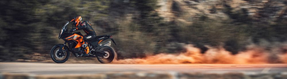 ABOUT ADVENTURE MEISTER | KTM 日本